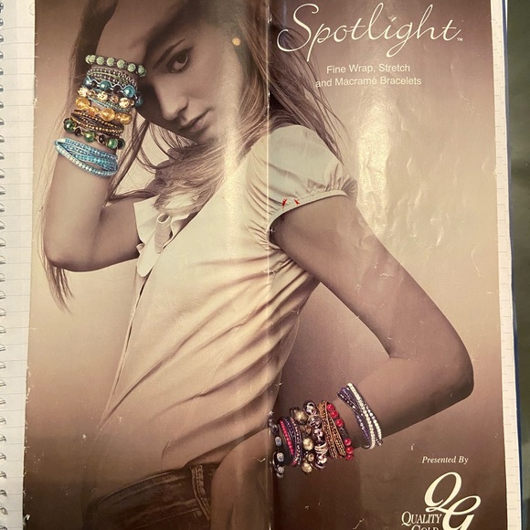 Crystal Macrame Royal Blue Bracelet - Picture 6 of 6